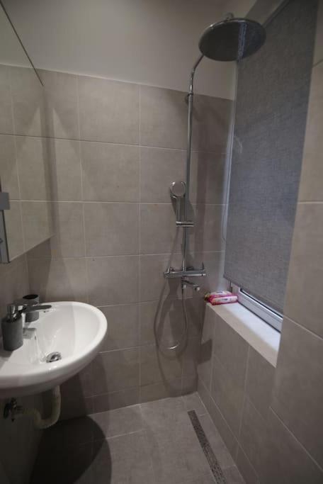 Artistico Two-Bedroom Apartment In Kolonaki Афины Экстерьер фото