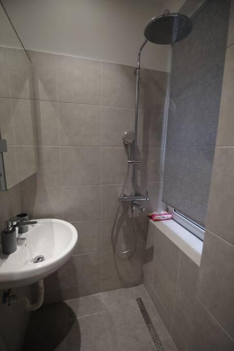 Artistico Two-Bedroom Apartment In Kolonaki Афины Экстерьер фото